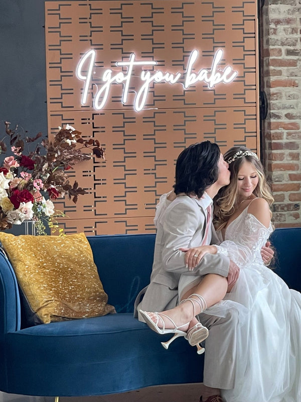 Elegant wedding backdrop neon sign I Got You Babe Neon.Shop