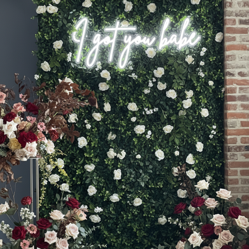 Elegant wedding backdrop neon sign I Got You Babe Neon.Shop