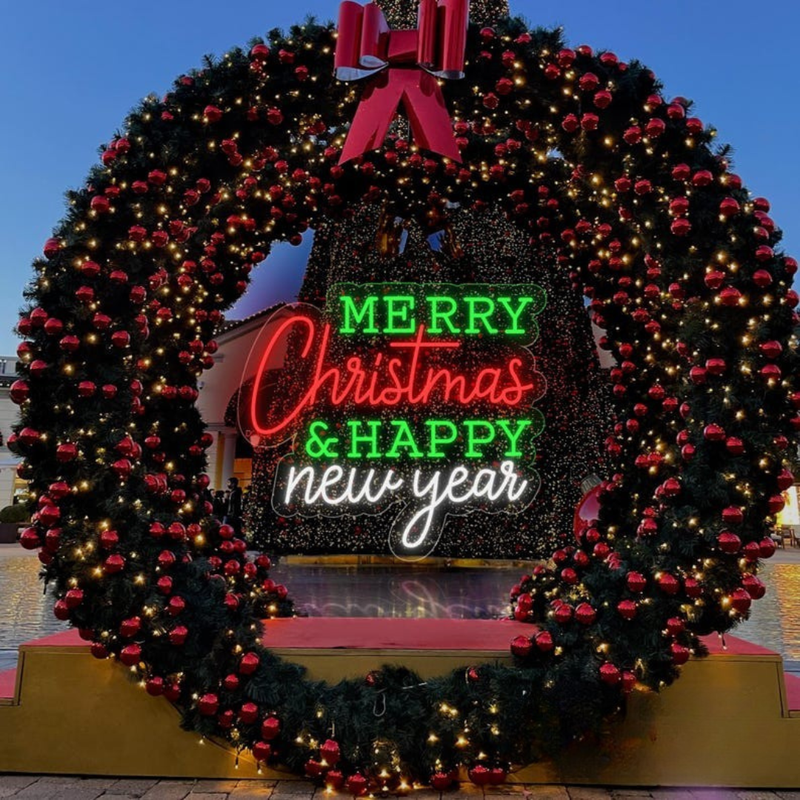 'Merry Christmas & Happy New Year' LED neon sign in a festive dual-color by Neon.Shop.