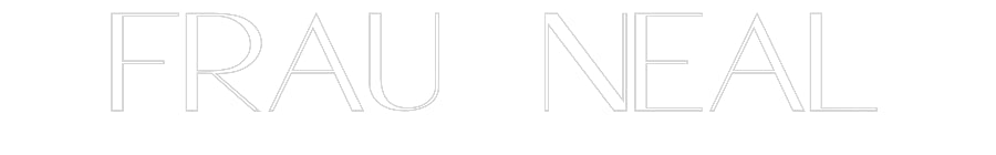 Customized Neon Sign: Frau Neal